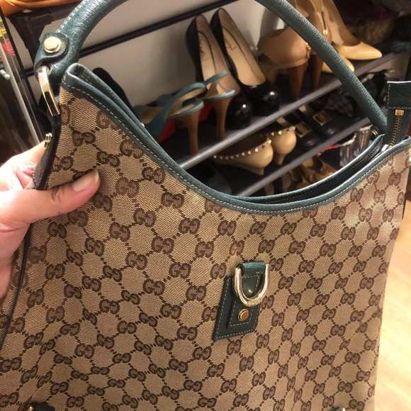 SOLD Authentic Gucci tote or best offer - Picture 4 of 10
